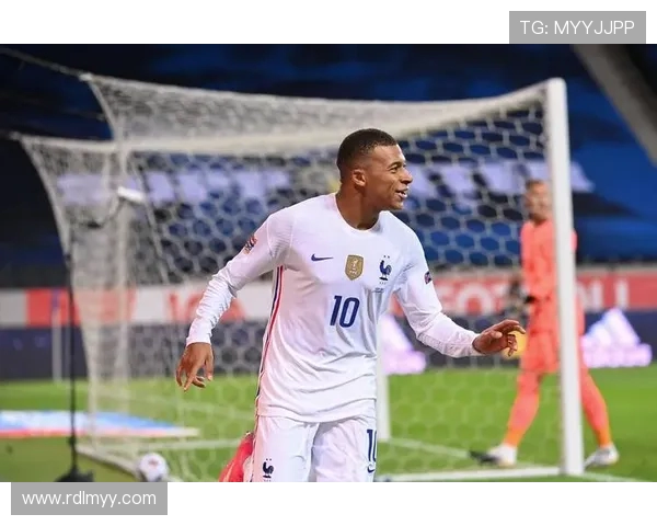 1998年法国世界杯分组格局与豪强命运全景回顾赛区争锋与黑马崛起记